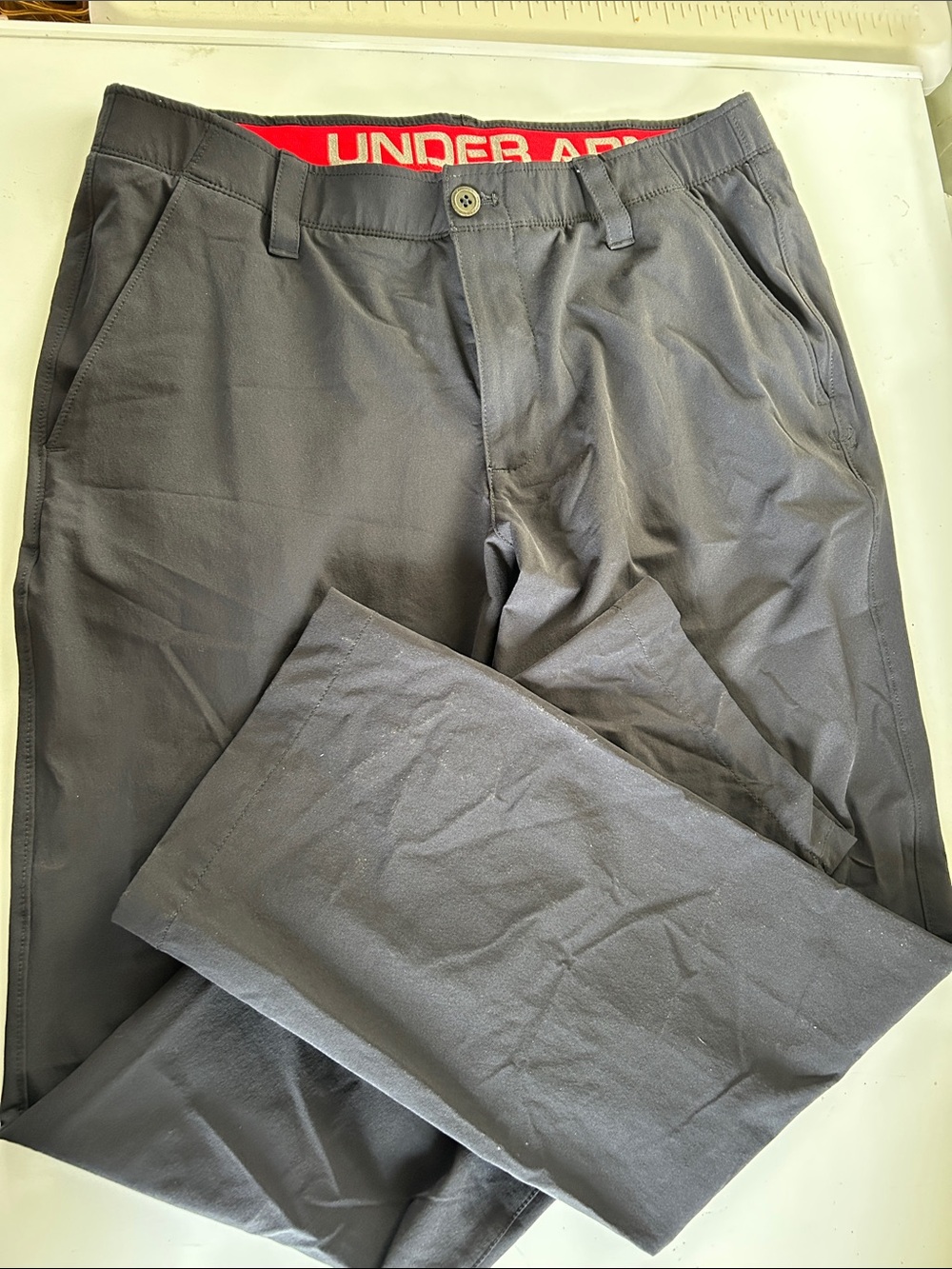 Under Armour Men’s Black Performance Pants